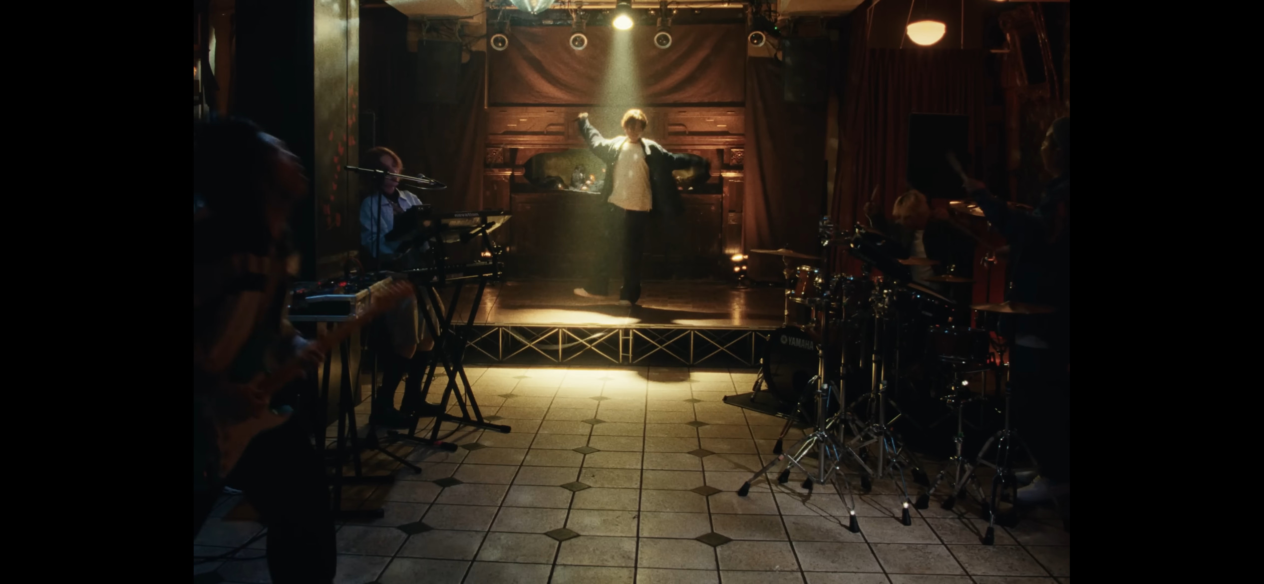 Lucky Kilimanjaro「メロディライン」MV