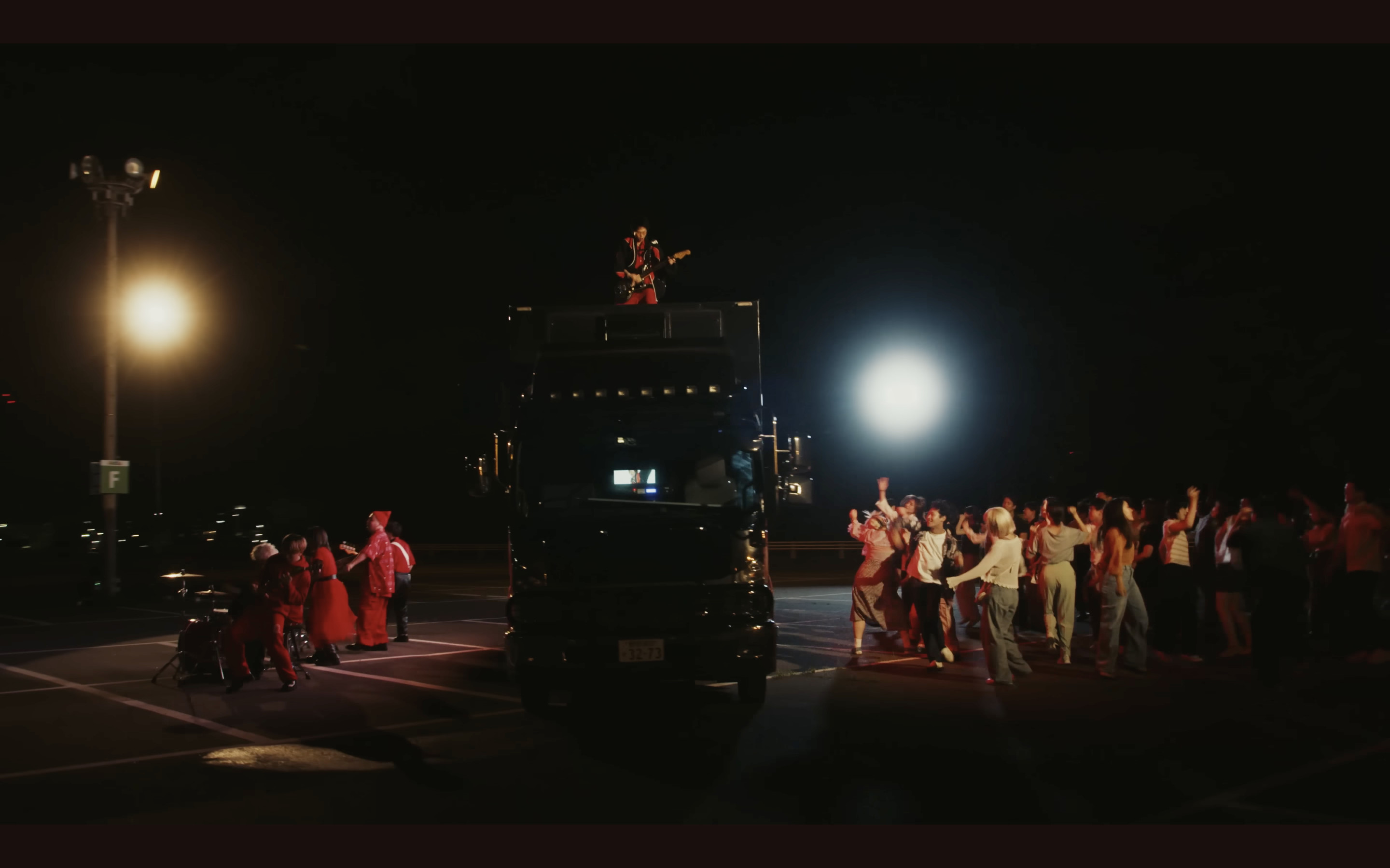 Lucky Kilimanjaro「はるか吠える」MV