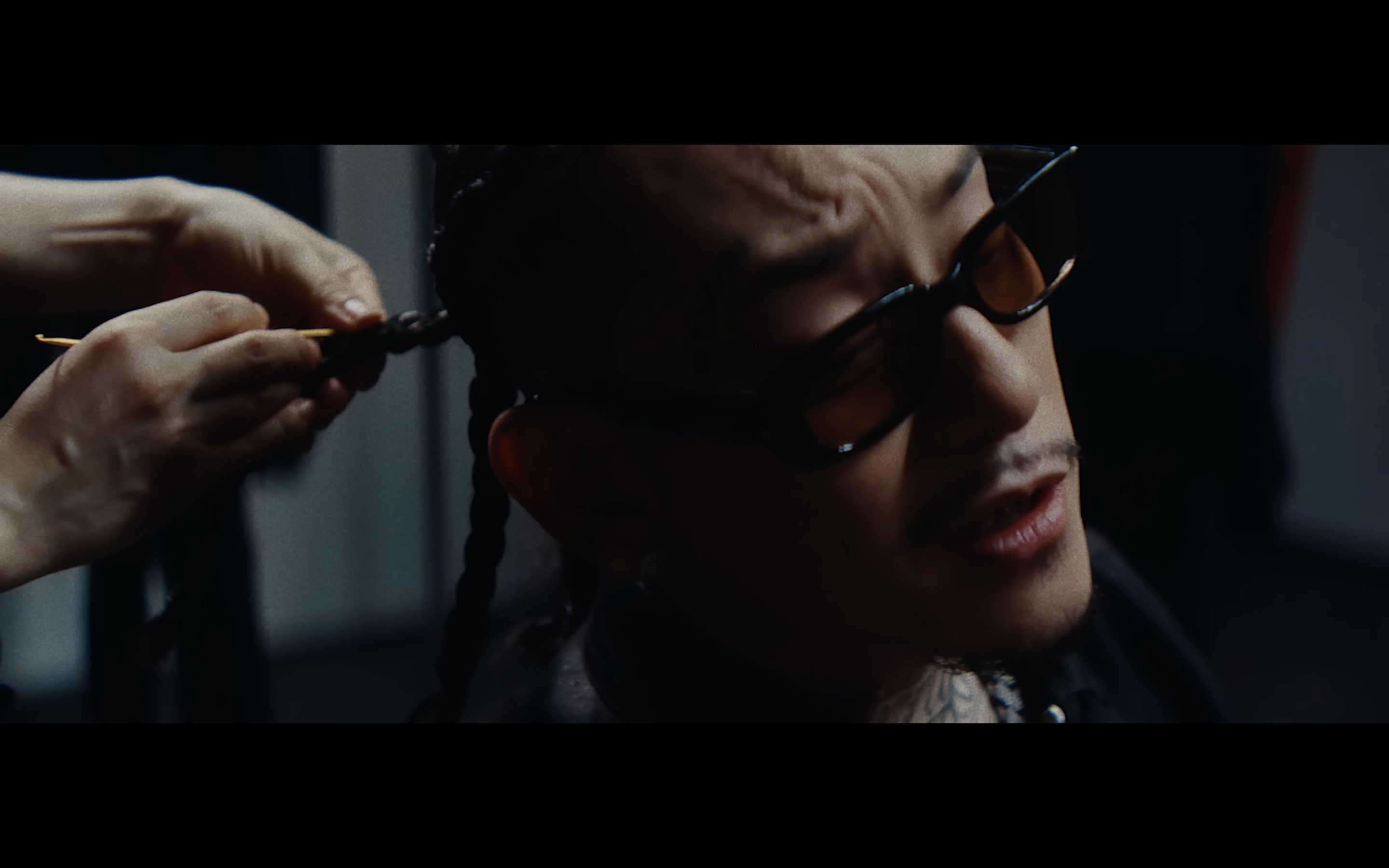 Bark「Breath & Soul feat. Ashley」MV