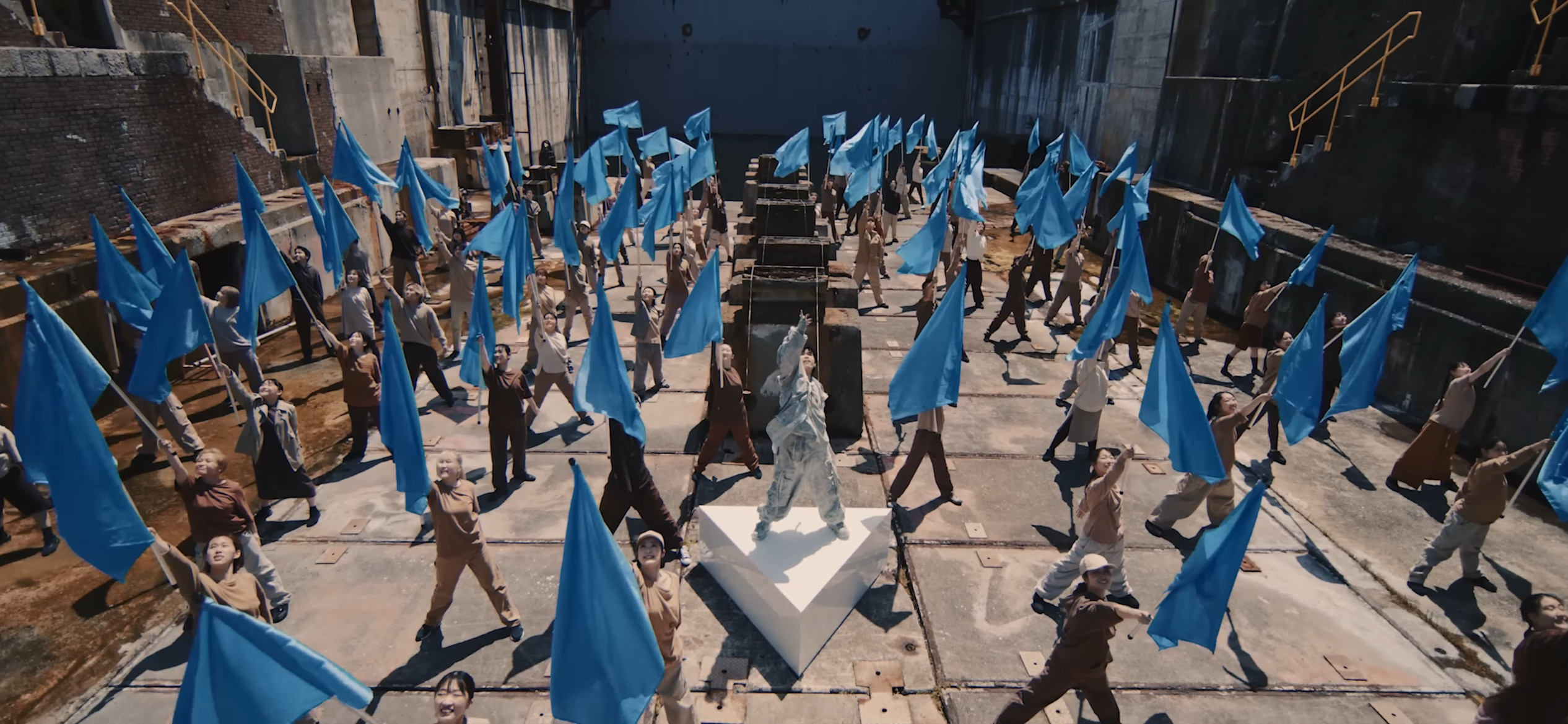 Tani Yuuki「後悔史」MV