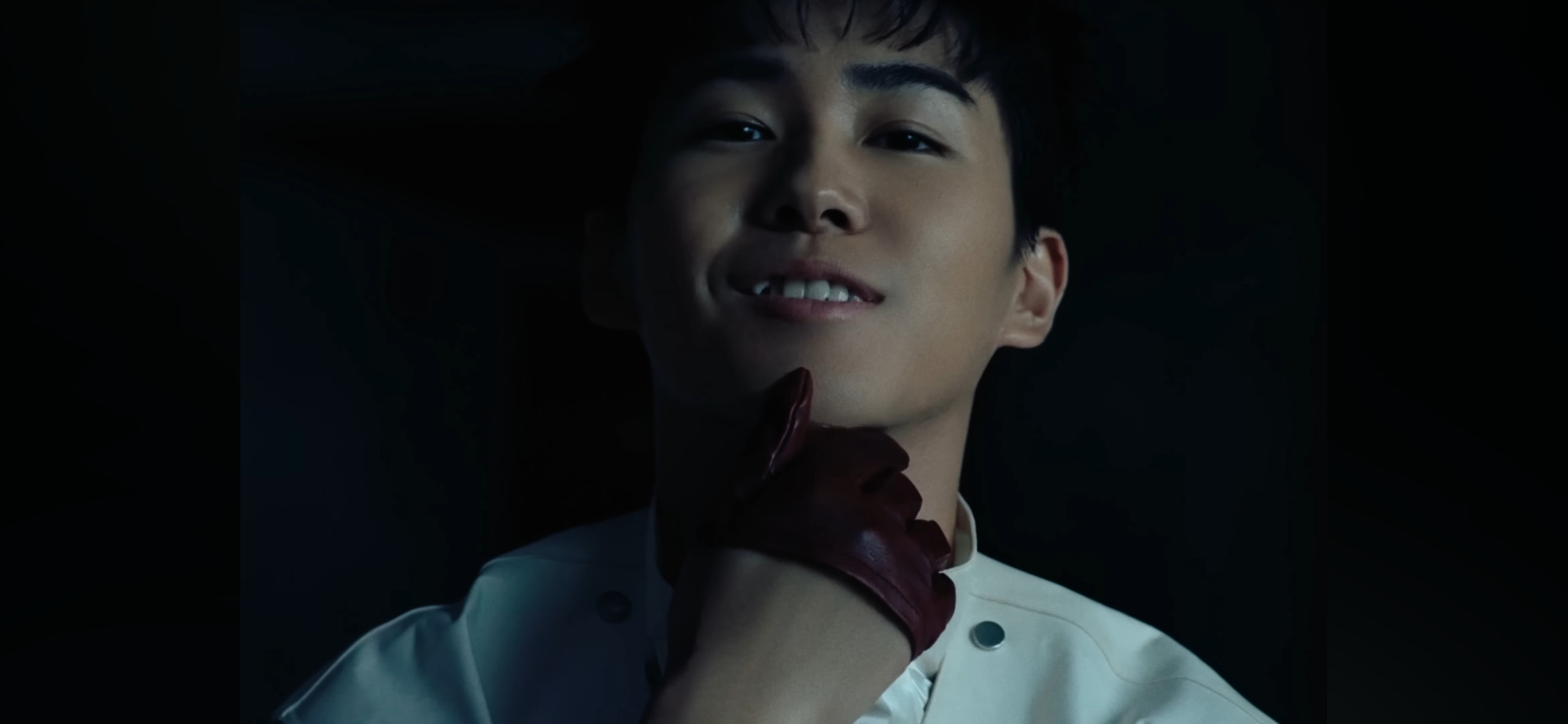 SIRUP「UNDERCOVER feat. Ayumu Imazu」MV