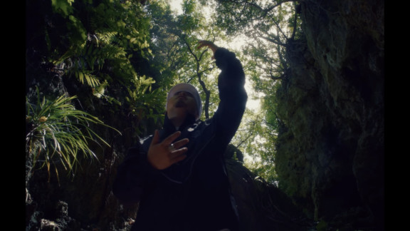 柊人「紡ぐ (Prod. GeG)」MV