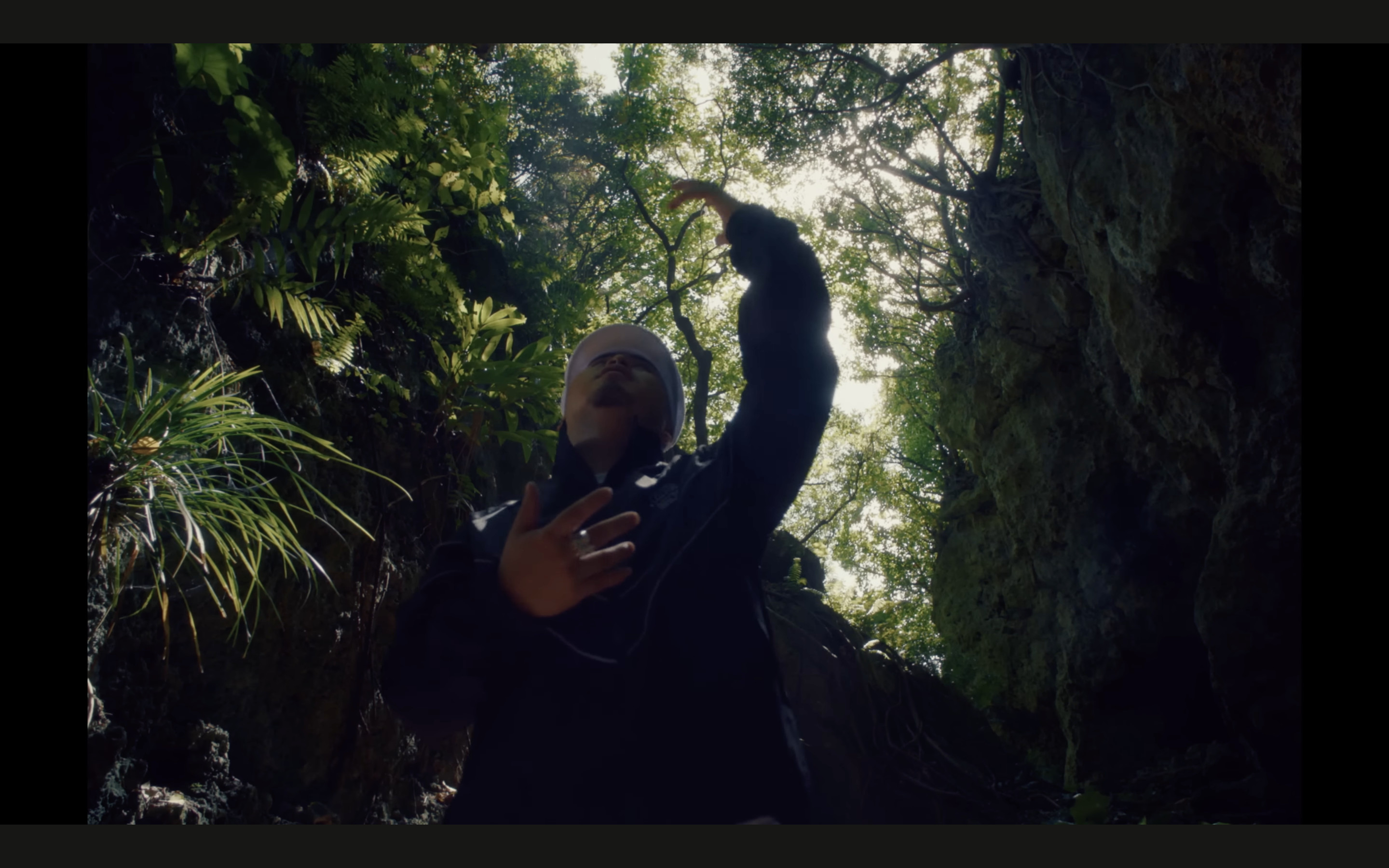 柊人「紡ぐ (Prod. GeG)」MV