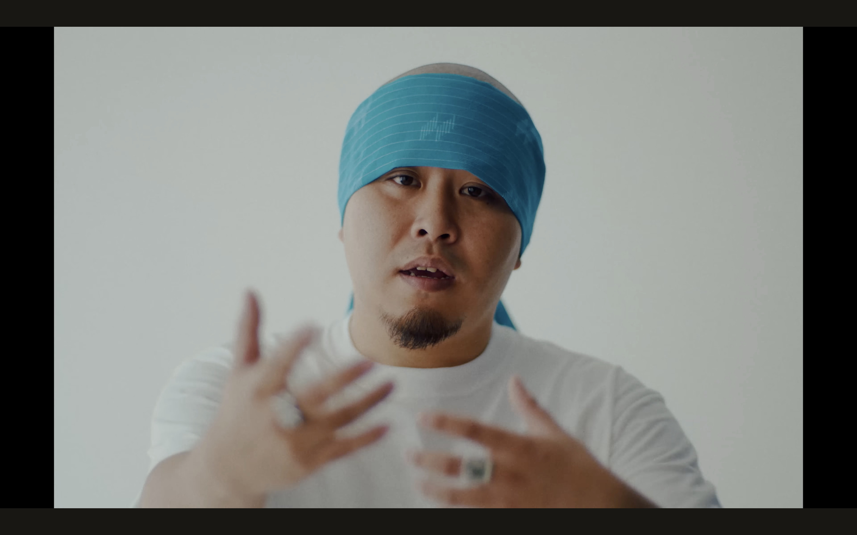 柊人「紡ぐ (Prod. GeG)」MV