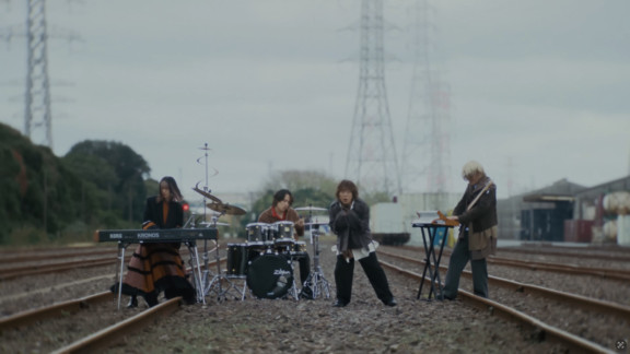 レトロリロン「バースデイ」MV